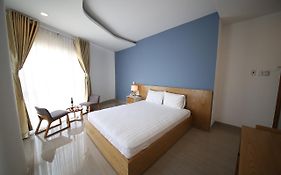 Khách sạn Sailing